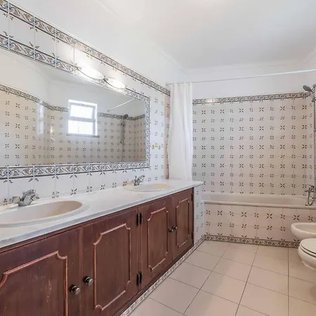 Natalia Sun Вилла Албуфейра